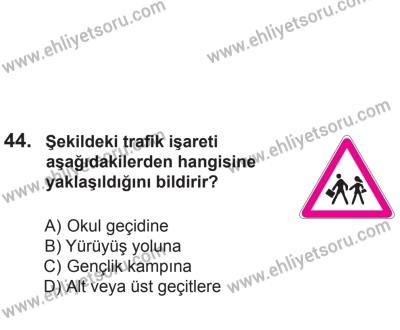 24 Ağustos 2013 Tarihli Sürücü Adayları Sınavı M Kitapçığı 44. Soru